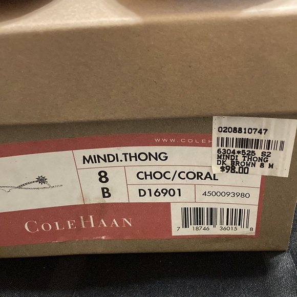 Cole Haan Mindi Thong 8B - NEW never worn - Picture 2 of 5